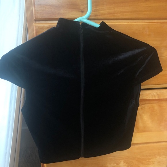 Formal Two Piece Set - Picture 5 of 6